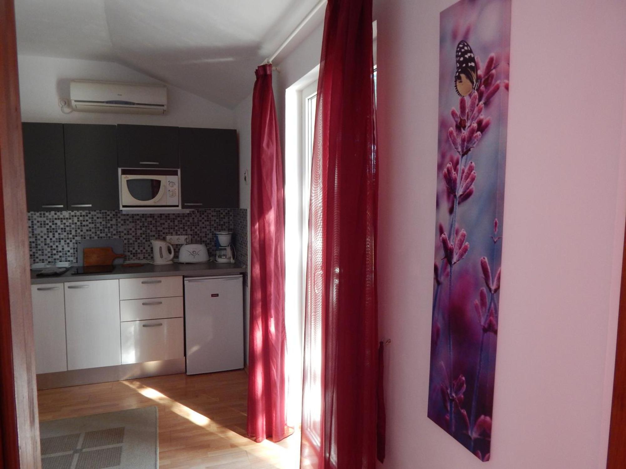 סטארי גראד Adrienn Apartments חדר תמונה